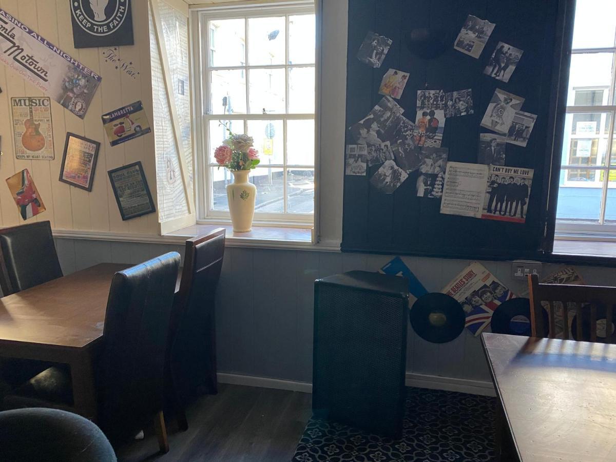 West Somerset Pub & Accommodation Watchet Extérieur photo